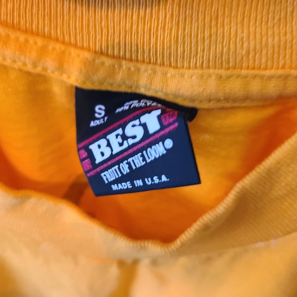 (165) US Army War College T-Shirt, Size Small Color: Yellow - Picture 6 of 6